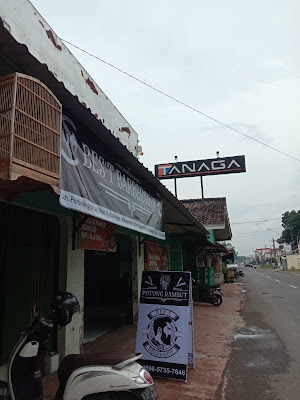 Bes't Barbershop
