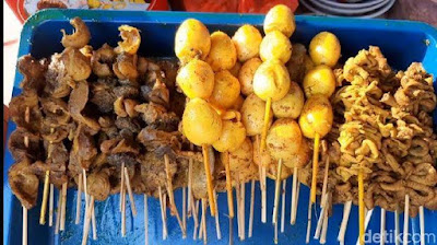 Bubur Ayam + sate 'KENZIE'
