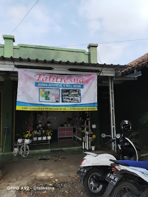 Bucket bunga Talitresna