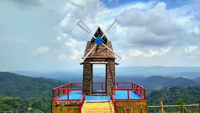 Bukit Watu Amba