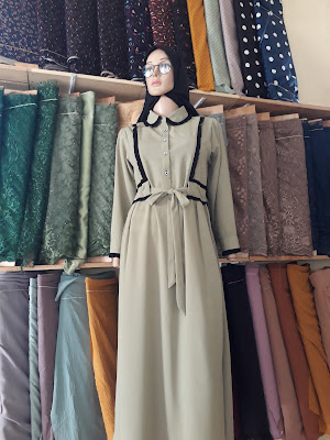 BUSANA JAGANTARA