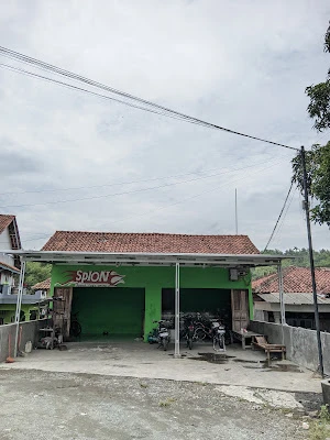 Bengkel Teguh Motor