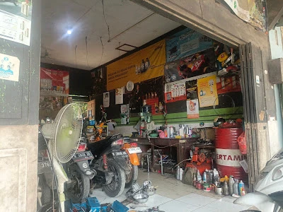 Bengkel motor (Kenshin motor)