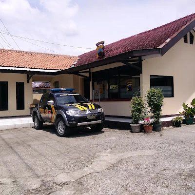 Polsek Jeruklegi