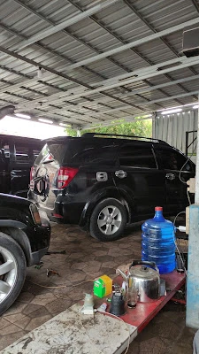 Bengkel Mobil Gatot