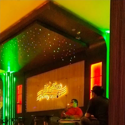 Kalifa Karaoke Besto Cafe