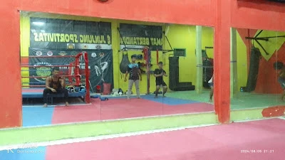 Muaythai.kicboxing, boxing