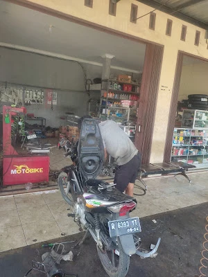 Ujang Motor