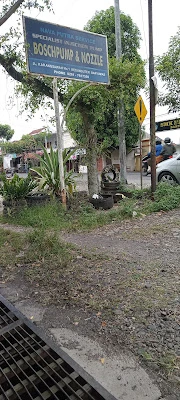 Bengkel Bospom dan Nozzle