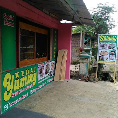 Kedai Yummy— Mie Ayam Ijo & Bakso Ayam