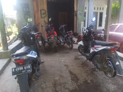 Bengkel motor dan las
