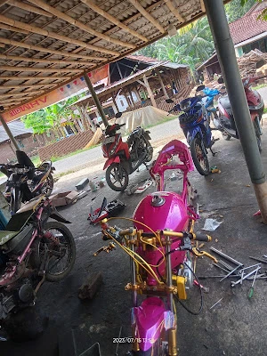 BENGKEL ANNISA MOTOR INJEKSI