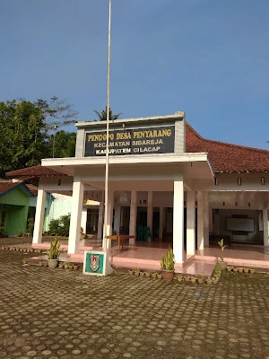Balai Desa Penyarang