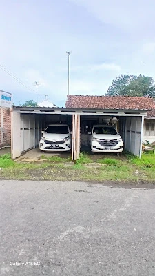 OKTA TREVEL SIDAREJA