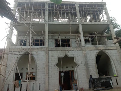 Pondok Pesantren Anwarul Bayan