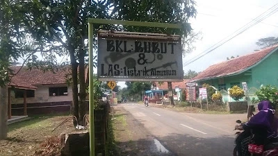 Bengkel las dan bubut mas juli