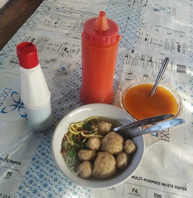 Warung Makan dan Bakso Pentol Pak Hasim