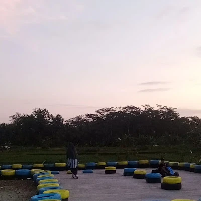 TEMPAT LUMBAN