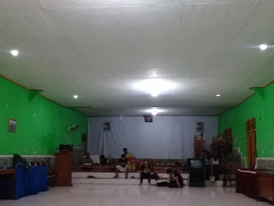 Balai Desa Brecek