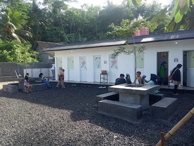 NUYA RESTROOM DAN MUSHOLA