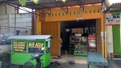WARUNG MAKAN/LESEHAN COBA RASA