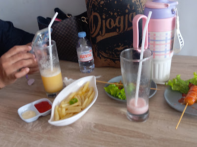Cafe Angkringan CBM “CAFE -AC”