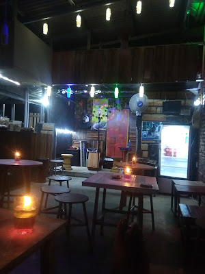 Cafe & Angkringan Mansion Family