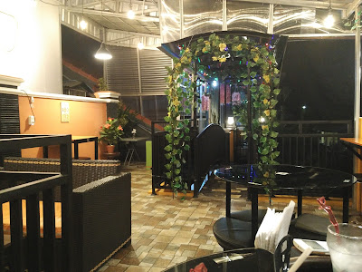 Cafe Borneo