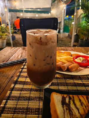 Cafe Elmart Corner