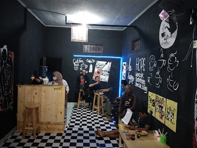 Cafee"in