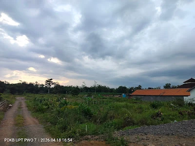Jalan masuk Ponpes Al Faruq As Salafy Pekaja