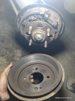 Kesiit Garage