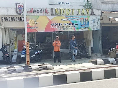 Apotek Indri Jaya