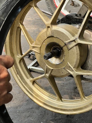 Waras Motor