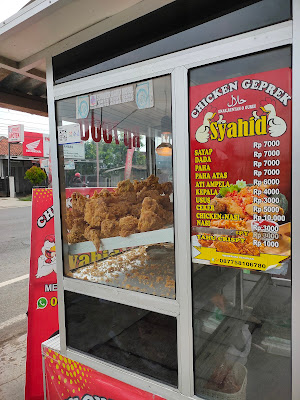 CHICKEN GEPREK SYAHID