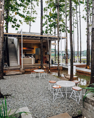 coffee shop