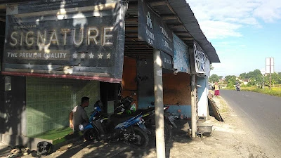 Bengkel motor adi gombongan