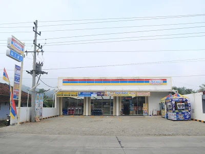 Indomaret Raya Karangpucung