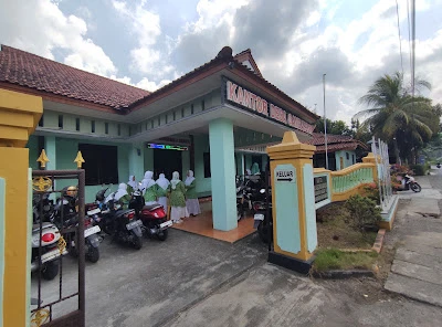 Kantor Kepala Desa Gambarsari