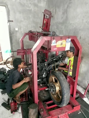 21 Speed - Press & Service *ex Riska Motor