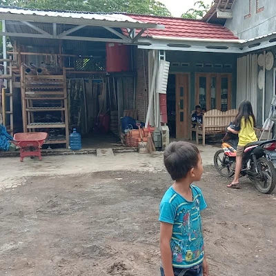 "Berkah" Toko Material Dan Bangunan