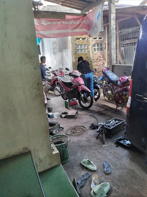 Kholid Bengkel Motor