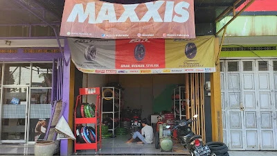 NADIFA MOTOR/GUDANG BAN