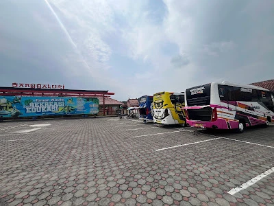 PSM Trans (Sewa ELF, Hiace dan Bus Banyumas)