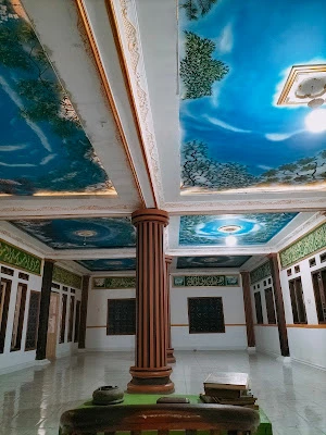 Pondok Pesantren Qotrul Yaqin