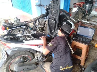 Bengkel Motor Rochmat jaya