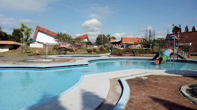 Kolam Renang Sasana Tirta