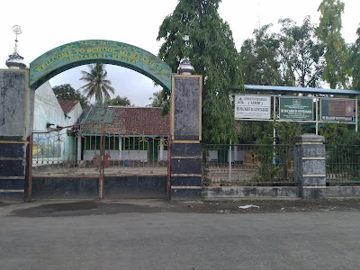 MI MA'ARIF 01 GENTASARI