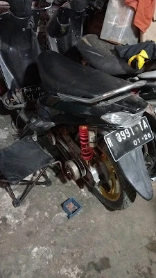 Bengkel motor dan speepart
