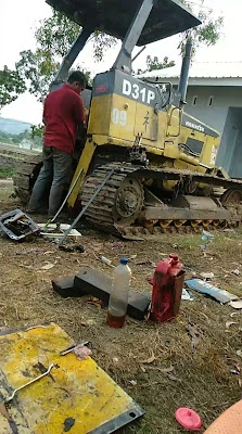 BENGKEL ALAT BERAT DAN RENTAL ALAT BERAT EXCAVATOR